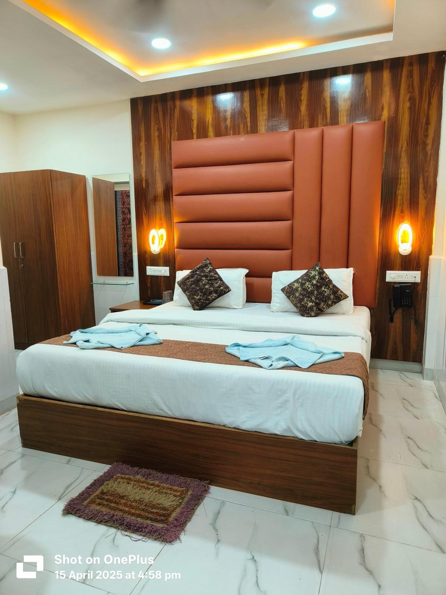 Hotel Small Daddy Plus กาลังกูติ ภายนอก รูปภาพ