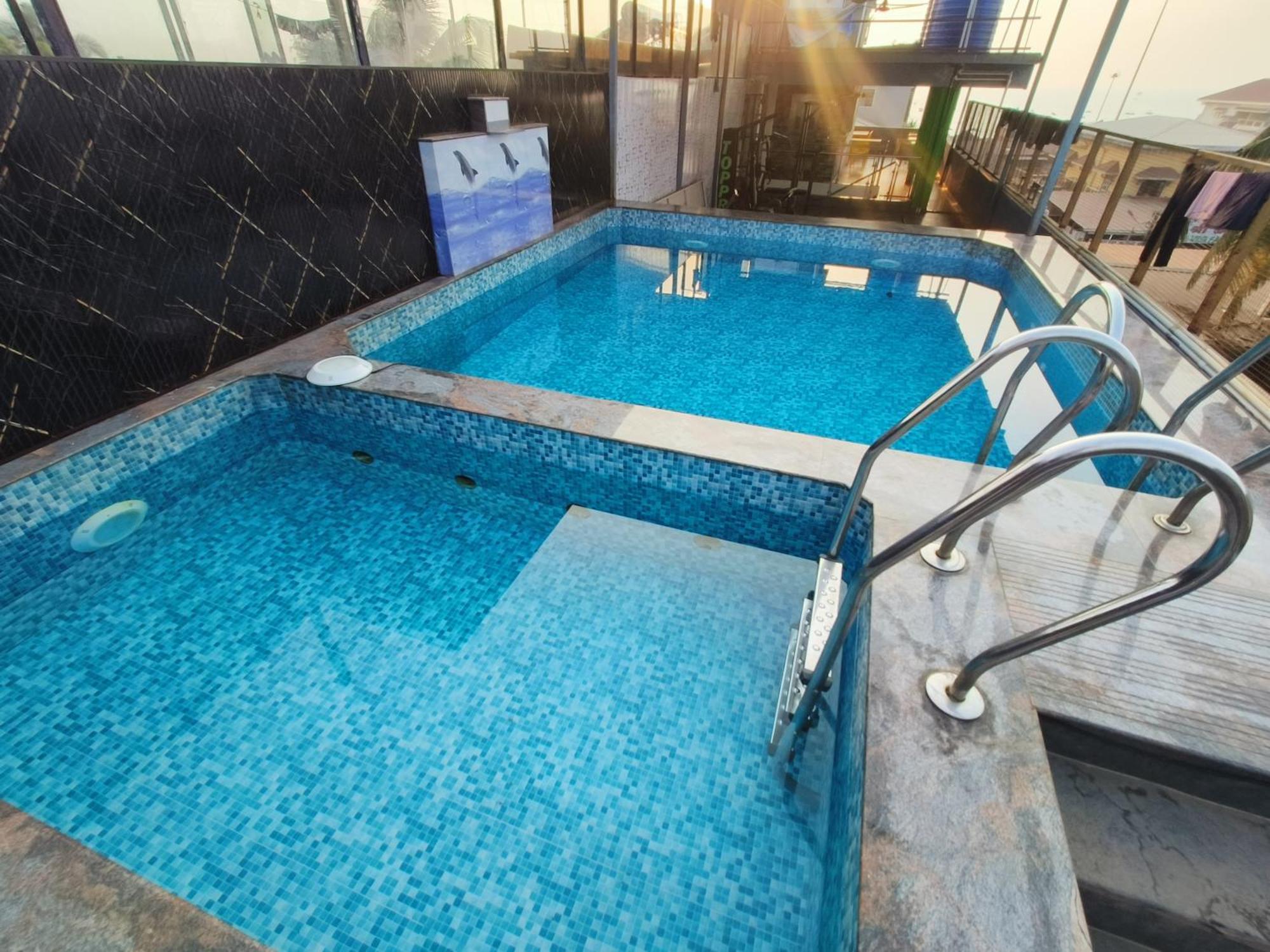 Hotel Small Daddy Plus กาลังกูติ ภายนอก รูปภาพ