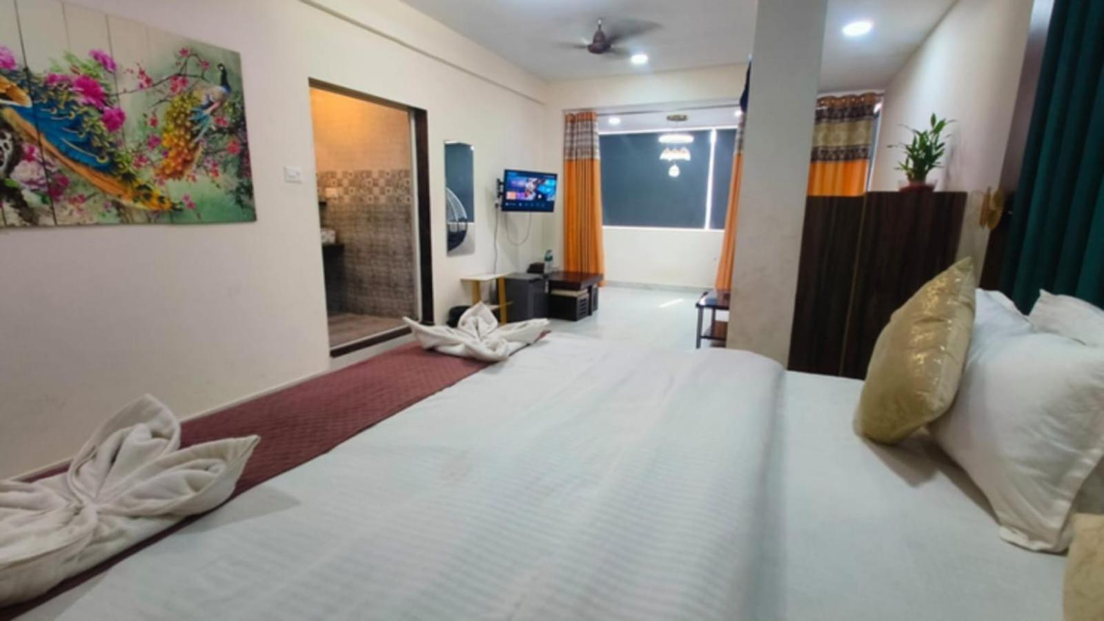 Hotel Small Daddy Plus กาลังกูติ ภายนอก รูปภาพ