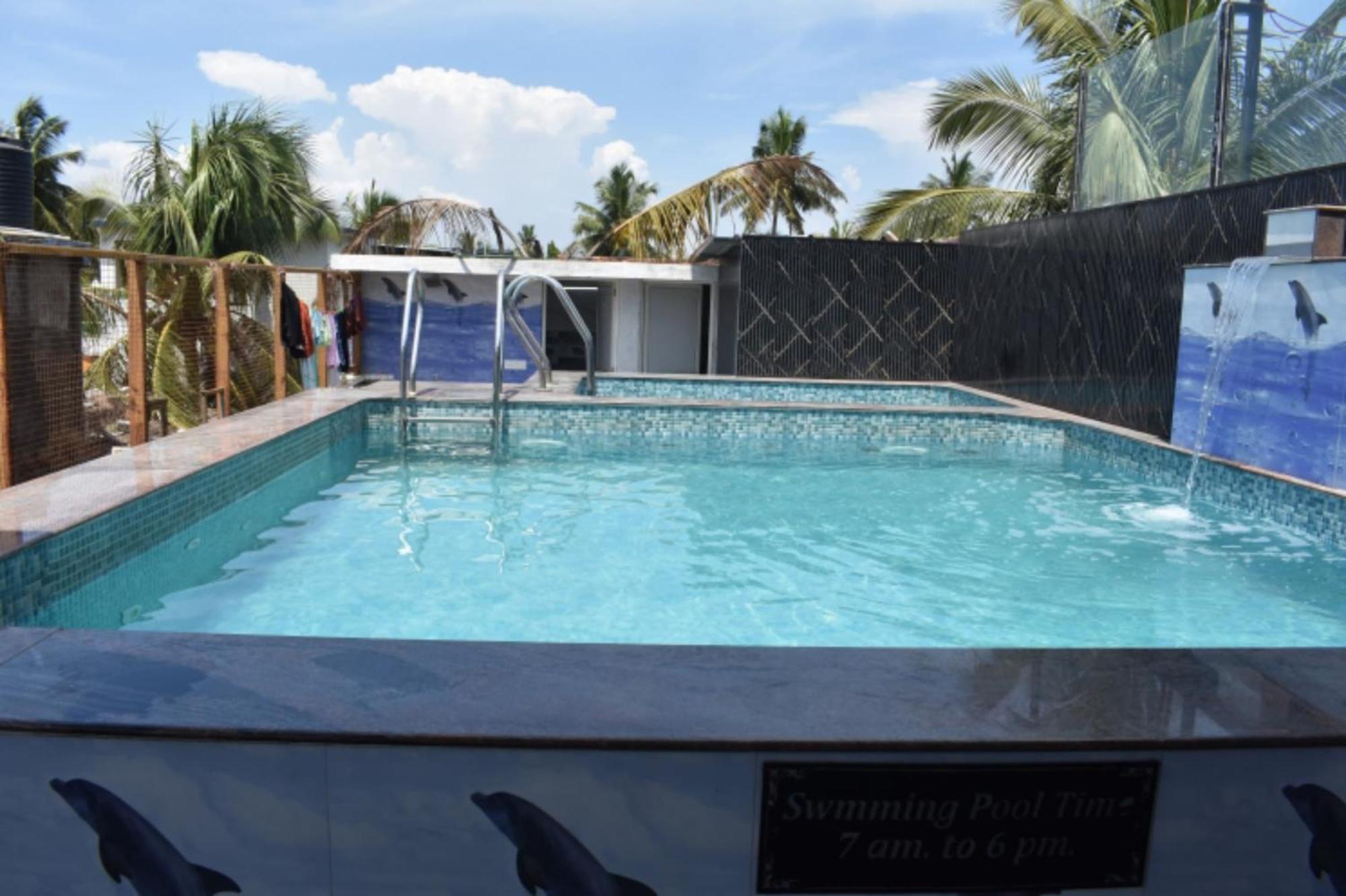 Hotel Small Daddy Plus กาลังกูติ ภายนอก รูปภาพ